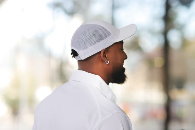 Picture of INIVI SEAMLESS 2 PANEL COTTON/MESH - SNAPBACK