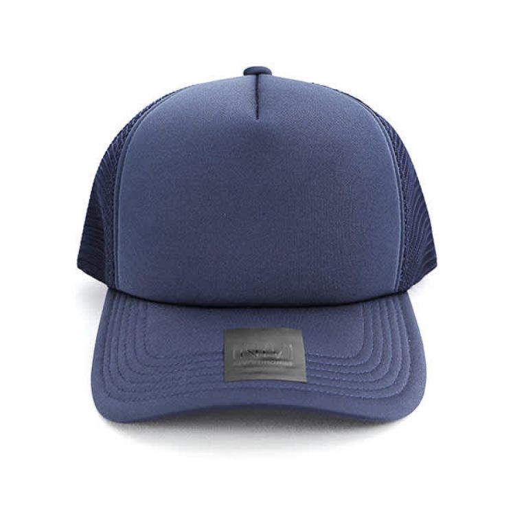 Picture of INIVI CLASSIC TRUCKER WITH SEAMLESS MESH - SNAPBACK